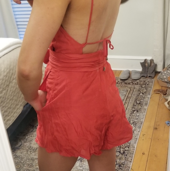 Hello Molly AU 6 RED Romper Halter Playsuit - Picture 8 of 12